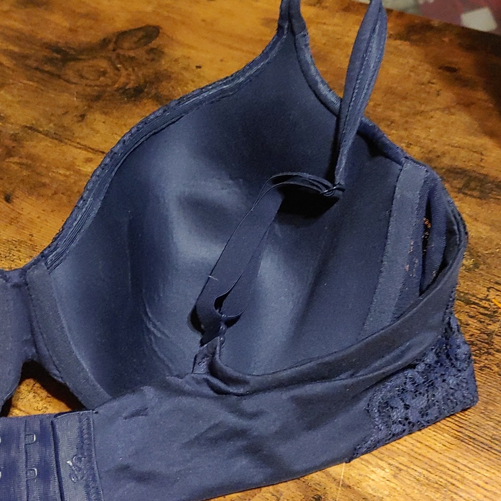 NWOT Victoria's Secret 40C navy Blue Sexy Lace Padded Underwire Bra - Picture 6 of 9